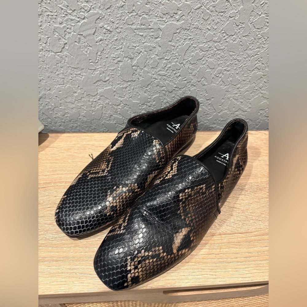 Aquatalia “Revy” Soft Nappa Flats Snakeskin Print Leather Italian Loafer Sz 8